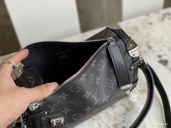 TRUNK SIDE MM VUITTON LOUIS 0825